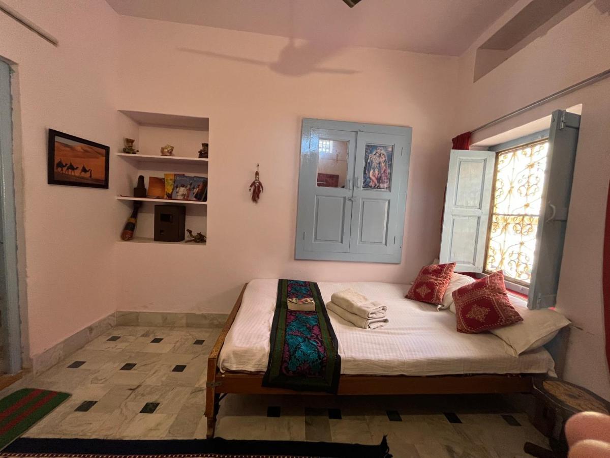 Hostel Marigold Home Stay Jaisalmer Kamer foto