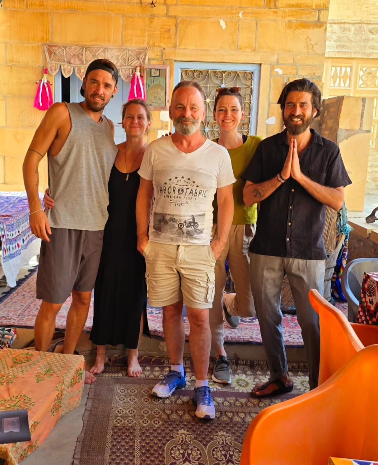 Hostel Marigold Home Stay Jaisalmer Buitenkant foto